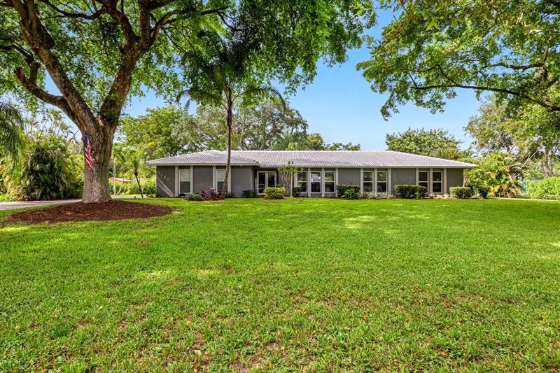 Image 40 of 49 For 9540 39th Ct