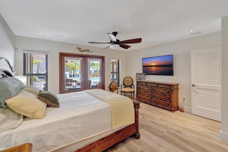 Image 34 of 87 For 2632 Sea Island Dr