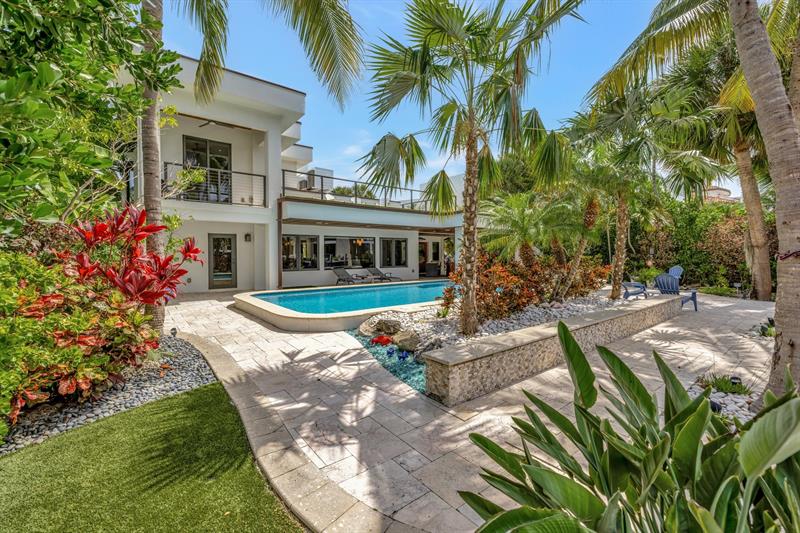 Image 83 of 87 For 2632 Sea Island Dr