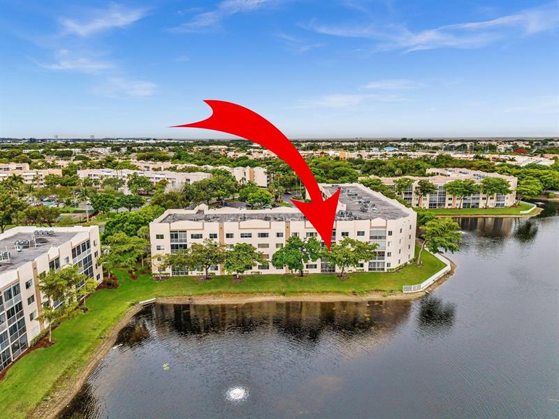 Image 46 of 66 For 9587 Weldon Cir  B211