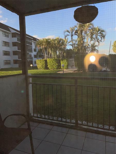 Image 12 of 15 For 16051 Blatt Blvd  103