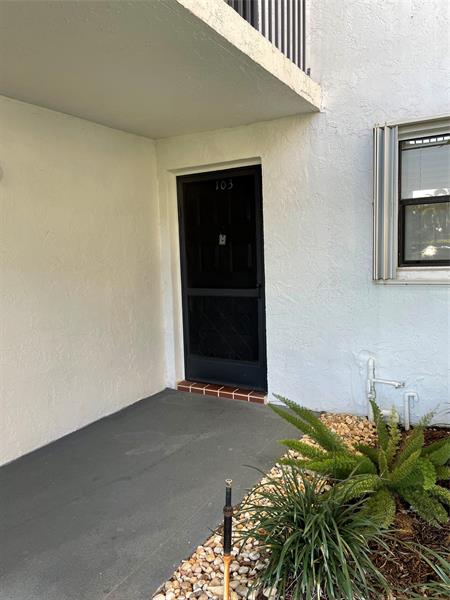 Image 15 of 15 For 16051 Blatt Blvd  103