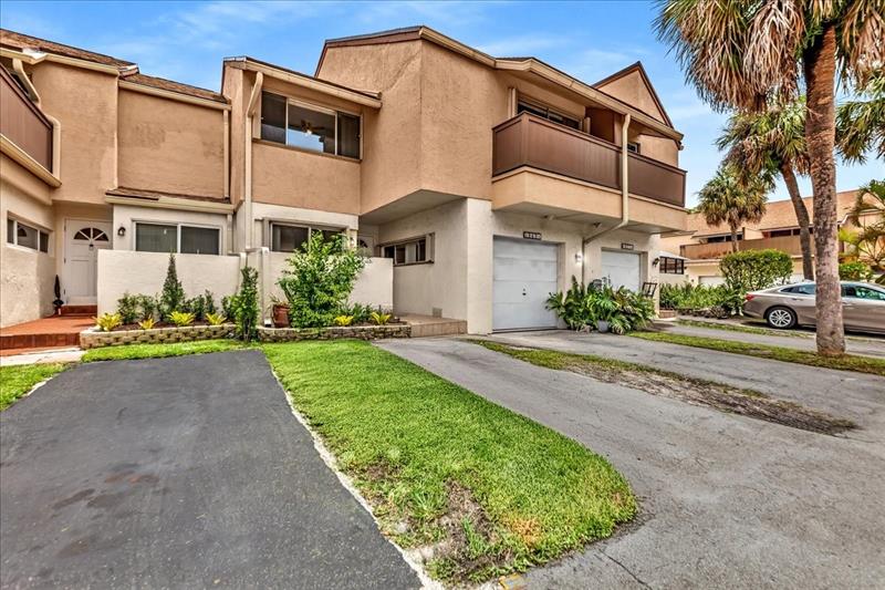 Details for 869 81st Ter  2, Plantation, FL 33324