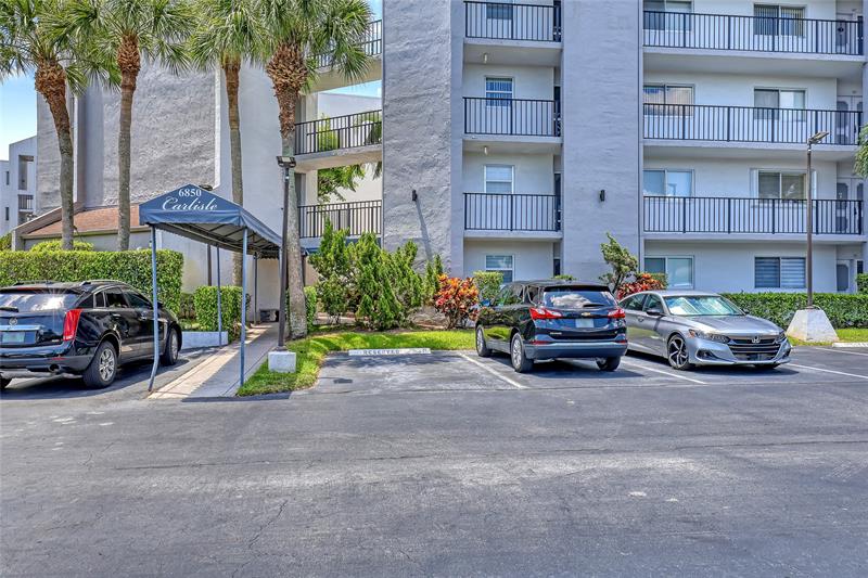 Image 25 of 28 For 6850 10th Ave  101