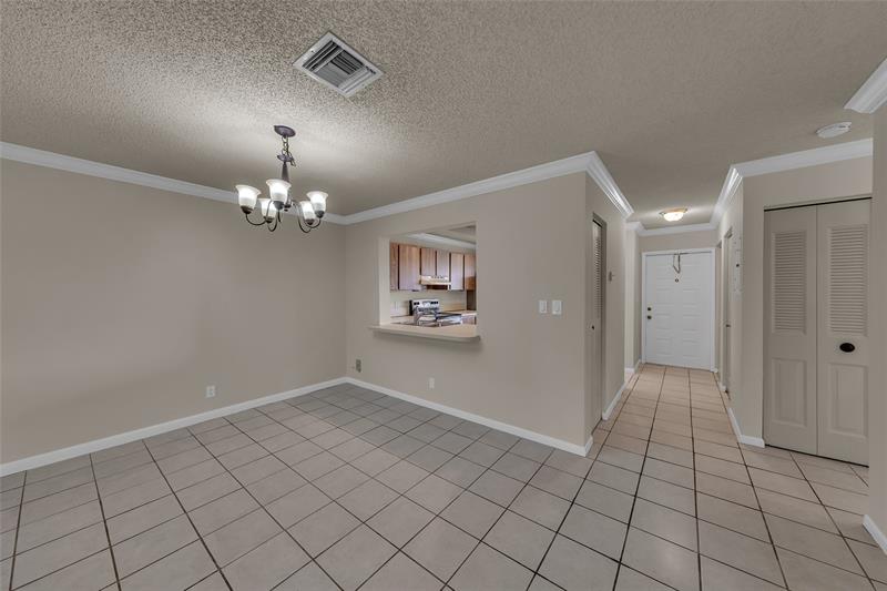 Image 21 of 41 For 120 7th St  5