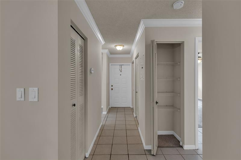 Image 23 of 41 For 120 7th St  5