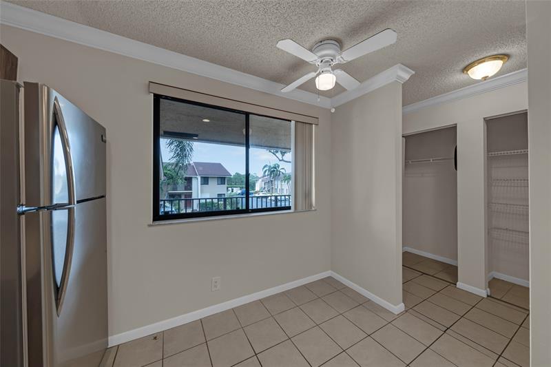 Image 29 of 41 For 120 7th St  5