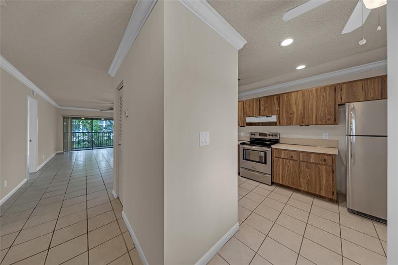 Image 30 of 41 For 120 7th St  5