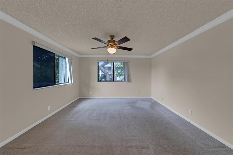 Image 32 of 41 For 120 7th St  5