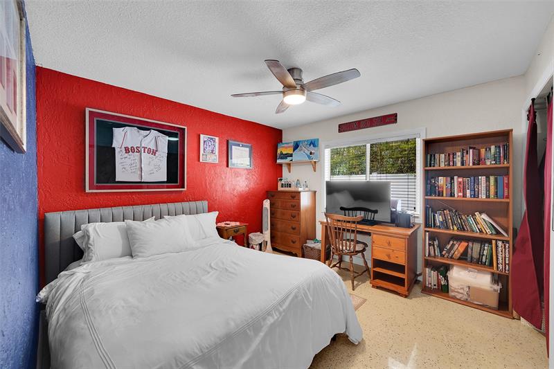 Image 32 of 93 For 3209 Norfolk St