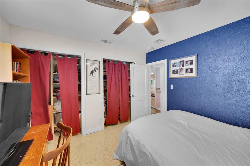 Image 34 of 93 For 3209 Norfolk St