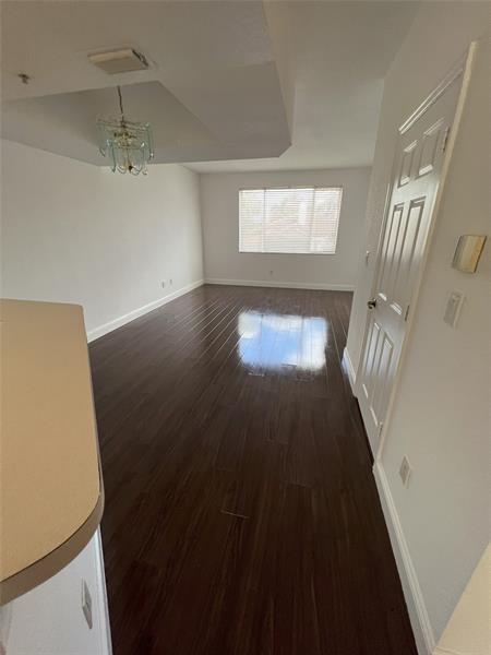 Image 11 of 15 For 725 148th Ave  503