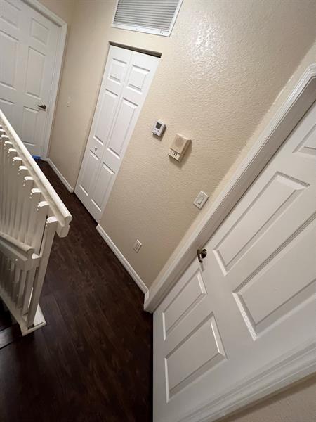 Image 6 of 15 For 725 148th Ave  503