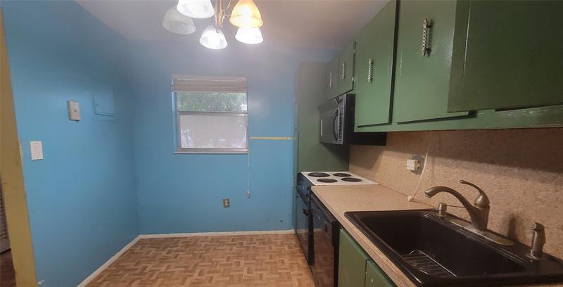 Image 5 of 13 For 8321 Sands Point Blvd  209