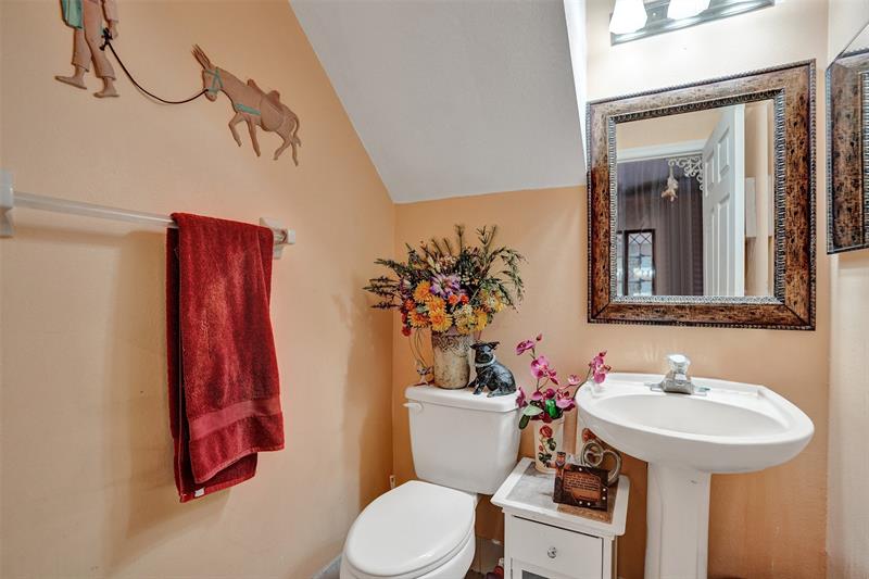 Image 16 of 45 For 219 Riverwalk Cir  219