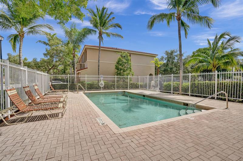 Image 43 of 45 For 219 Riverwalk Cir  219