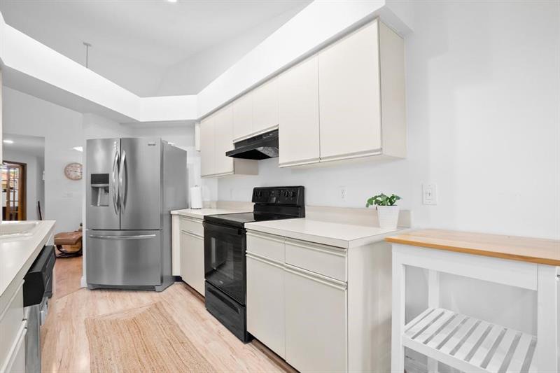 Image 11 of 62 For 3315 Water Oak Dr  1302