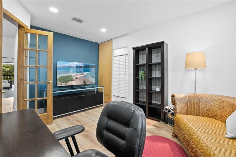 Image 25 of 62 For 3315 Water Oak Dr  1302