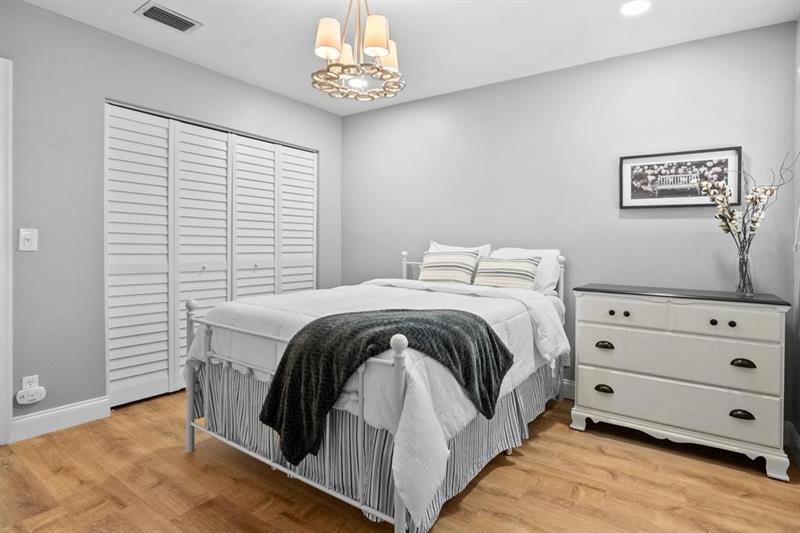 Image 30 of 62 For 3315 Water Oak Dr  1302