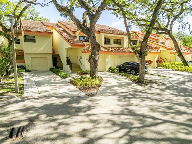 Image 40 of 62 For 3315 Water Oak Dr  1302