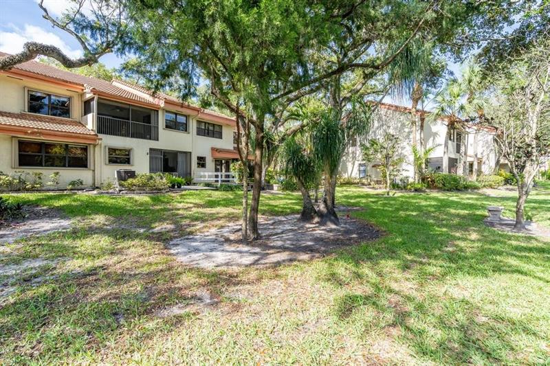 Image 45 of 62 For 3315 Water Oak Dr  1302