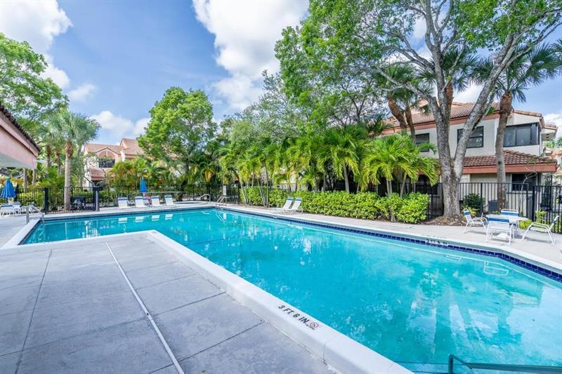 Image 60 of 62 For 3315 Water Oak Dr  1302