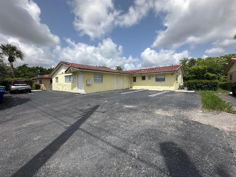 Details for 3600 Riverside Dr  B, Coral Springs, FL 33065