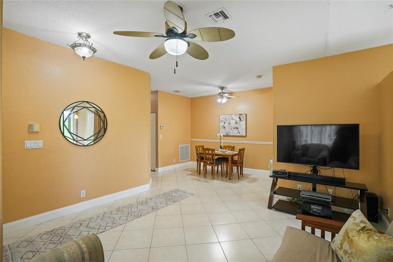Image 10 of 42 For 11624 47th Ct