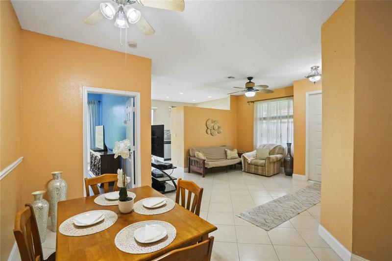 Image 11 of 42 For 11624 47th Ct