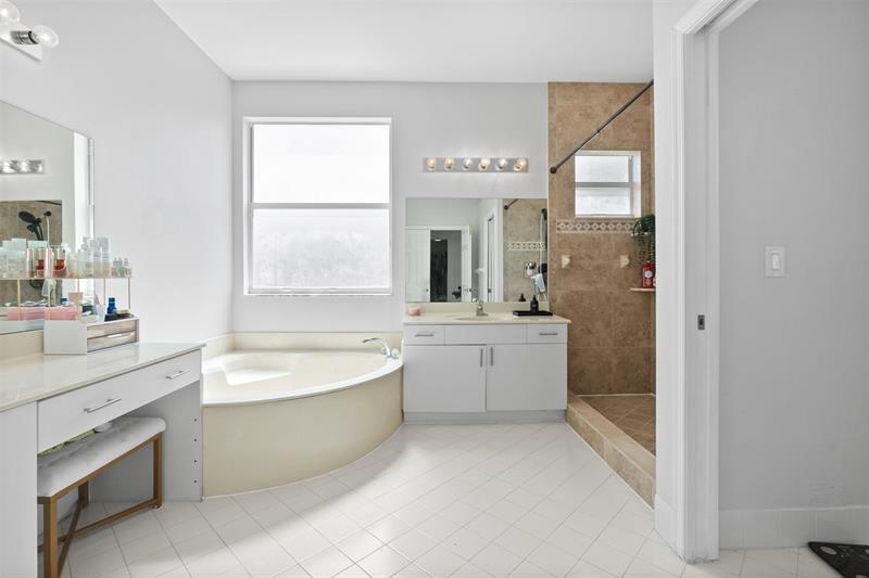 Image 15 of 36 For 5382 158th Ave