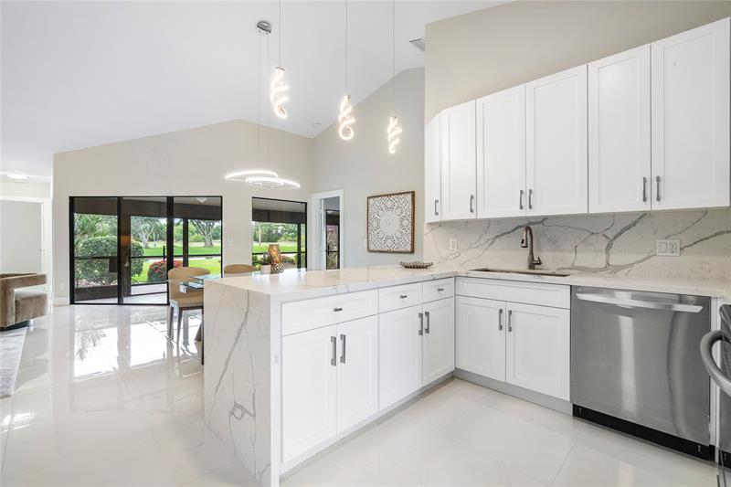 Image 11 of 34 For 5794 Parkwalk Cir
