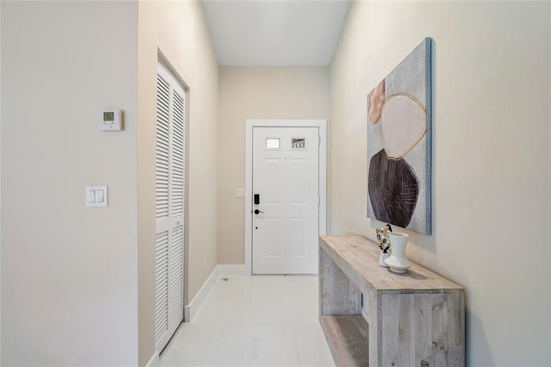 Image 5 of 34 For 5794 Parkwalk Cir
