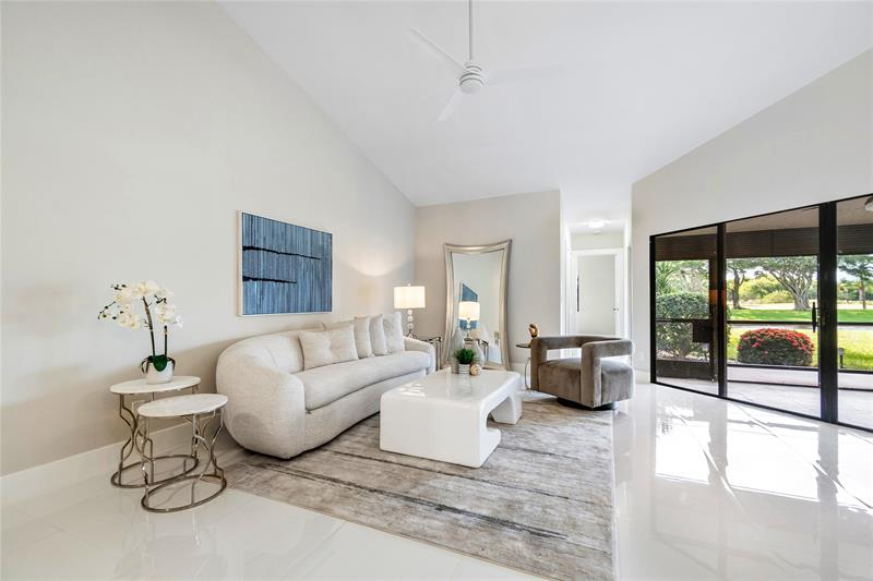 Image 6 of 34 For 5794 Parkwalk Cir
