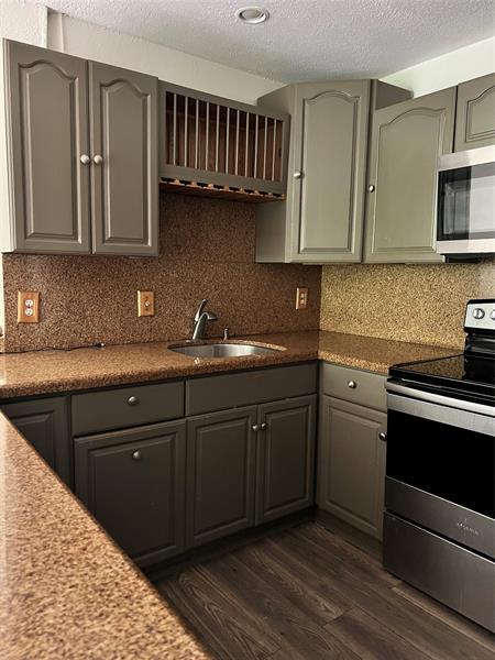 Details for 4035 Mcnab Rd  F303, Pompano Beach, FL 33069