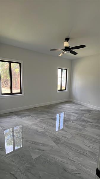 Image 10 of 14 For 879 Sunrise Blvd
