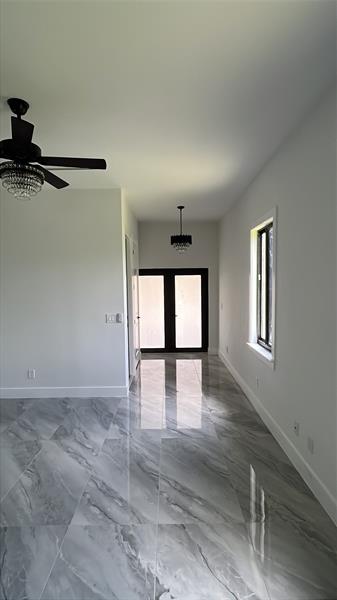 Image 5 of 14 For 879 Sunrise Blvd