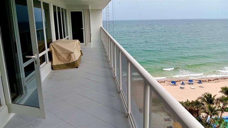 Image 21 of 28 For 4100 Galt Ocean Dr  910