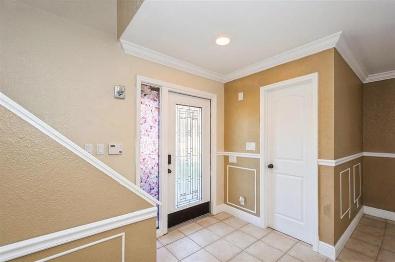Image 11 of 42 For 829 47th St  