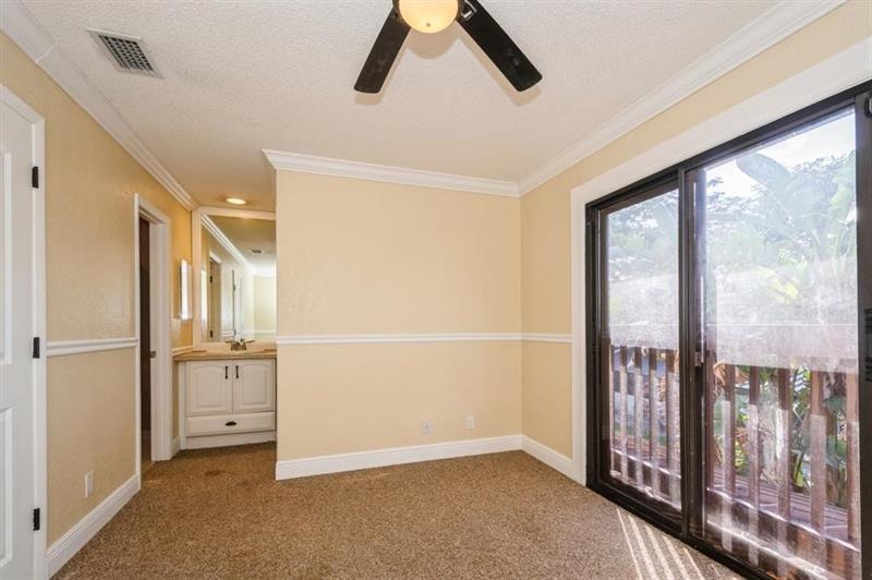 Image 26 of 42 For 829 47th St  