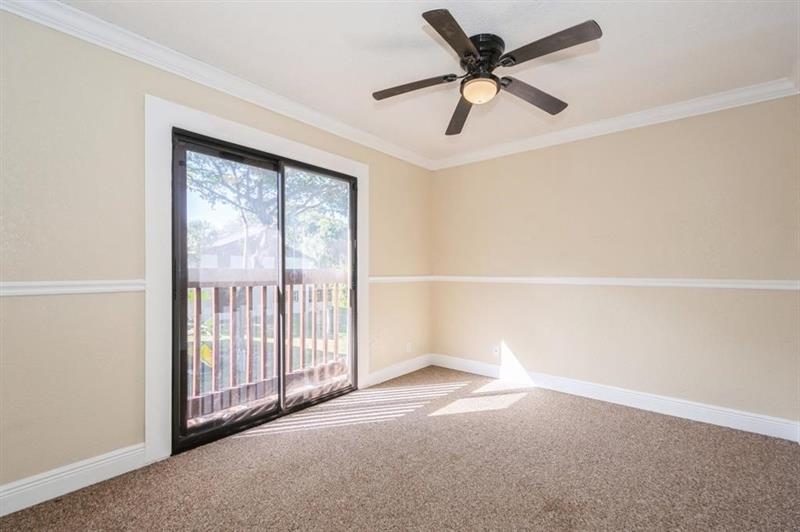 Image 28 of 42 For 829 47th St  