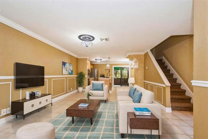 Image 3 of 42 For 829 47th St  