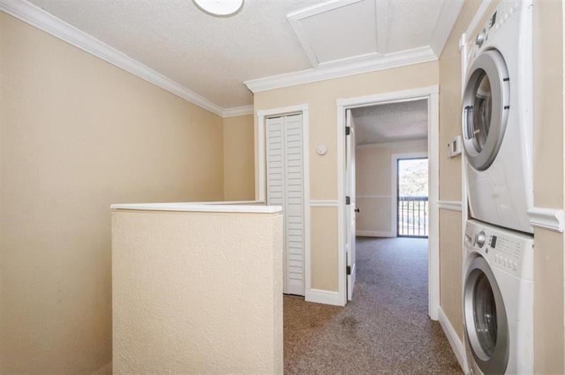 Image 32 of 42 For 829 47th St  