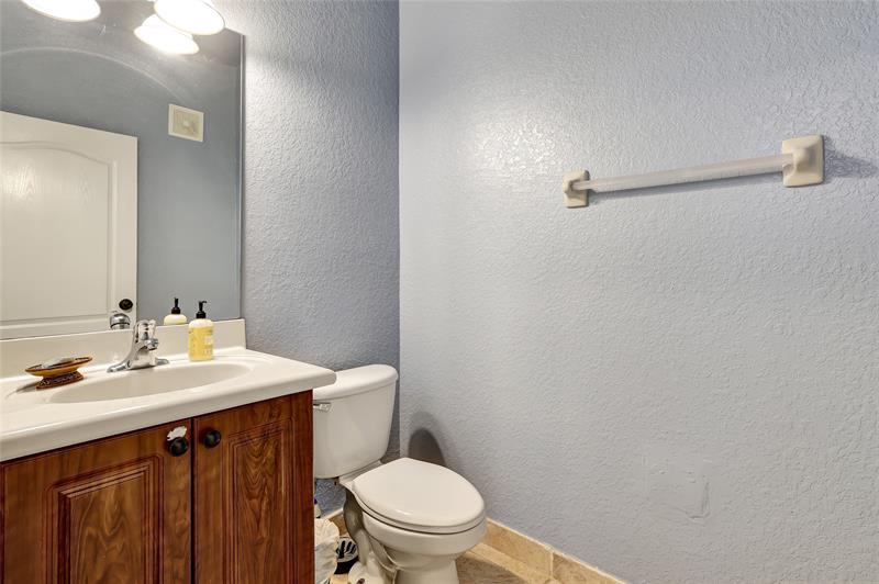 Image 12 of 31 For 4475 160th Ave  207