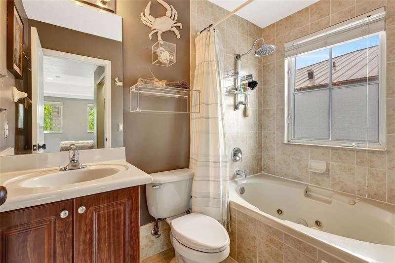 Image 14 of 31 For 4475 160th Ave  207