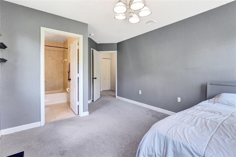 Image 17 of 31 For 4475 160th Ave  207