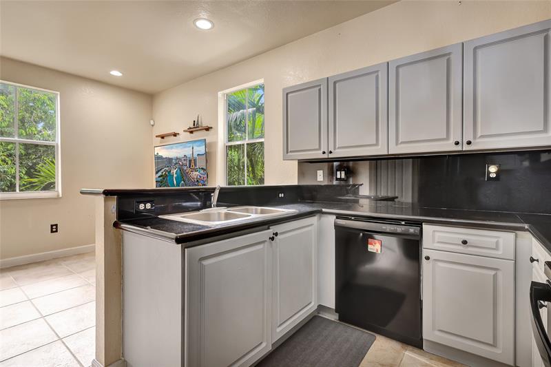 Image 8 of 31 For 4475 160th Ave  207