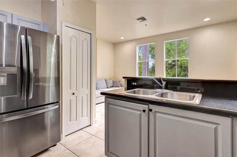 Image 9 of 31 For 4475 160th Ave  207