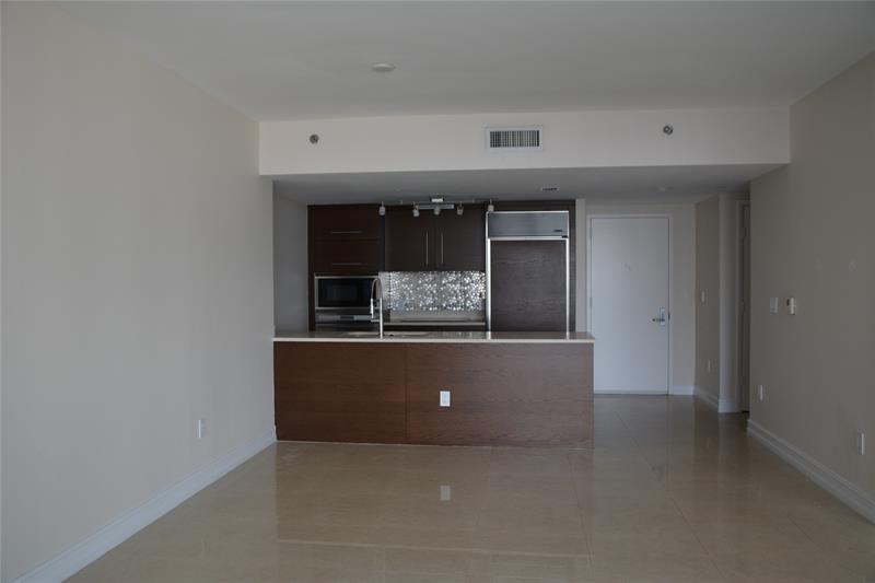 Image 23 of 42 For 465 Brickell Ave  1806