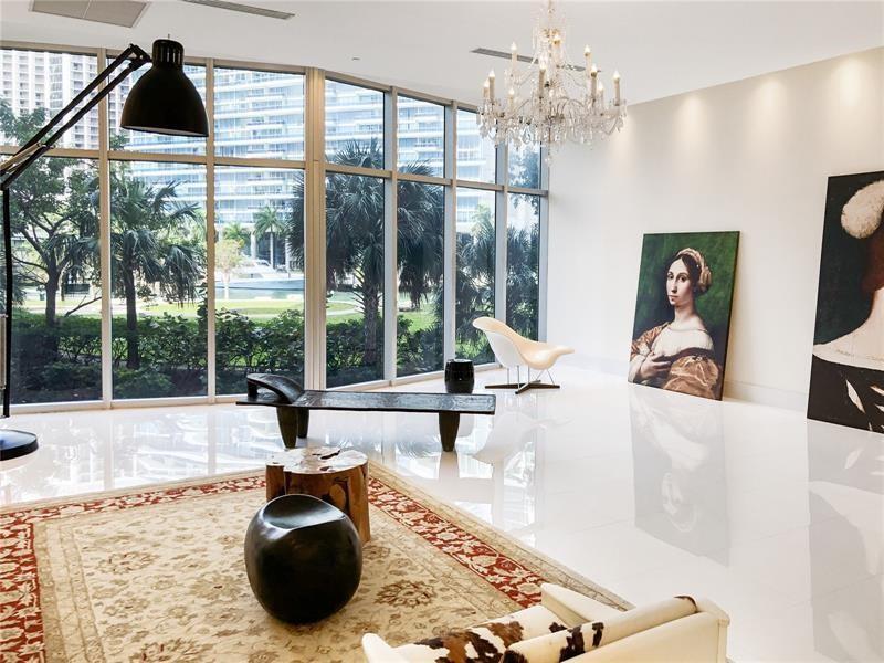 Image 34 of 42 For 465 Brickell Ave  1806