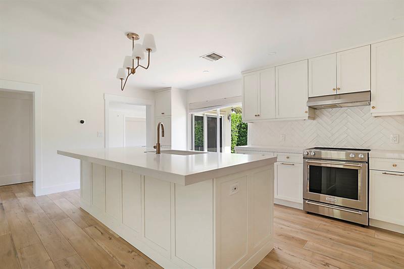 Image 11 of 56 For 2445 7th St  